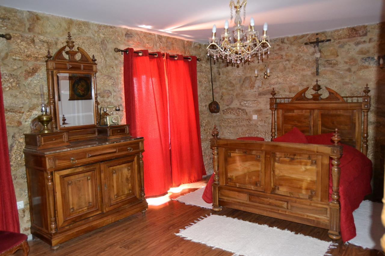 Hotel Rural Casa Da Eira Pero Viseu Room photo